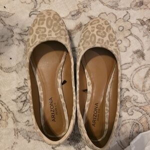 Women's Leopard Print Flats - Tan